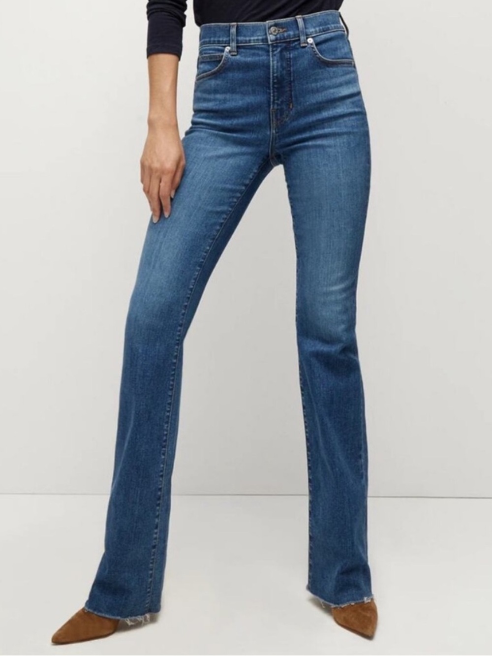 VERONICA BEARD cameron high rise bootcut jeans raw hem denim medium wash size 31